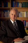 Pressefoto Prof _dr _dr _h C _mult _kirchhof 02