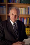 Pressefoto Prof _dr _dr _h C _mult _kirchhof 04